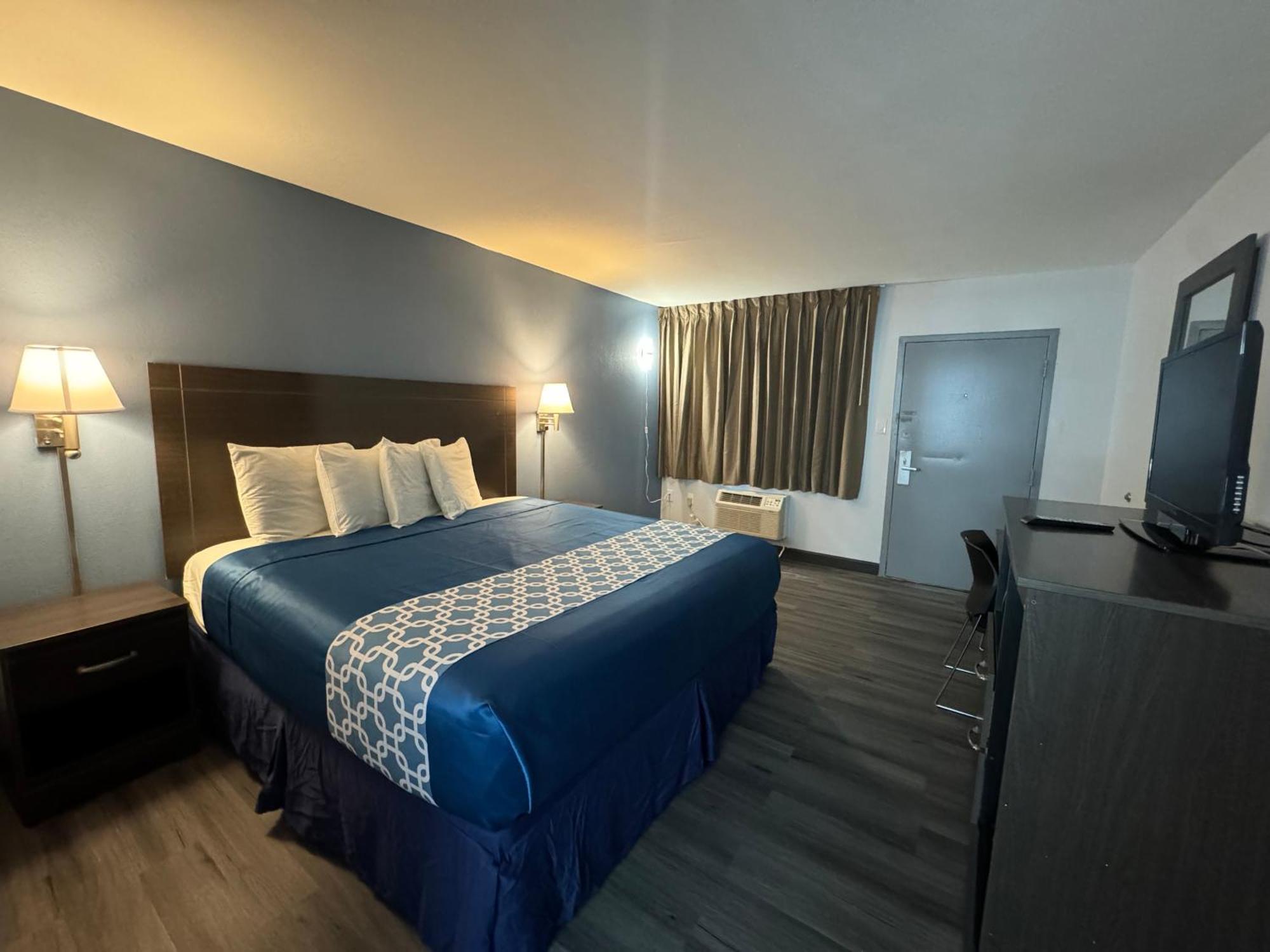 Travelodge By Wyndham Gainesville גיינסוויל מראה חיצוני תמונה